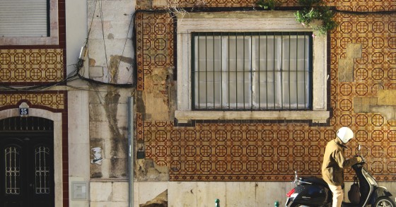 Estado recebe em impostos quase metade do custo inicial de uma casa