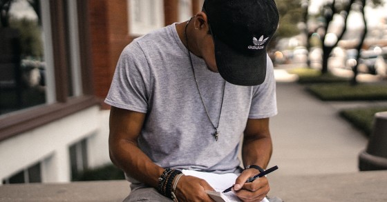 Filhos até 25 anos com rendimentos baixos entram no IRS dos pais