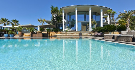 Dinâmica de procura de casas leva Sotheby’s a abrir novas lojas em Lisboa, Porto e Algarve