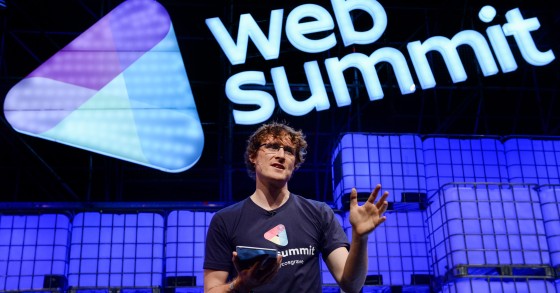 Fundador da Web Summit muda-se (mesmo) para Lisboa e procura novo escritório