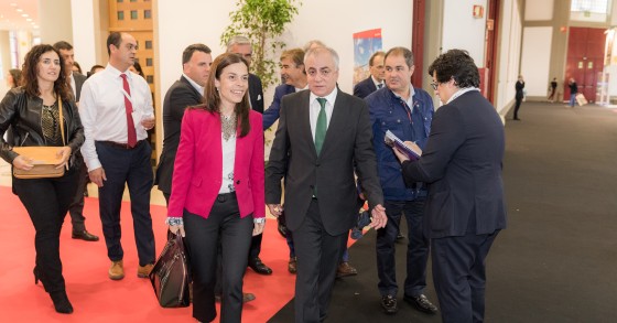 Altos governantes da Habitação inauguram Salão Imobiliário do Porto - e outras novidades
