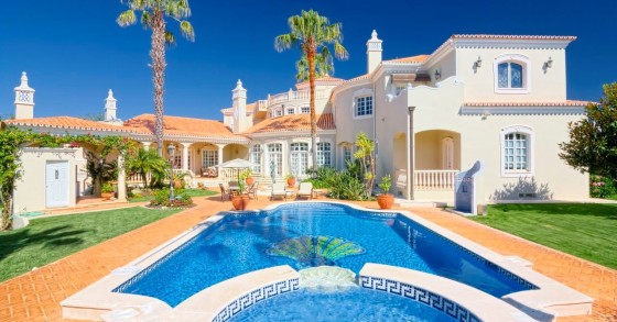 Impressive property in Braciais