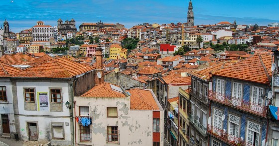 Câmara do Porto vai lançar concurso para residência universitária no Morro da Sé 