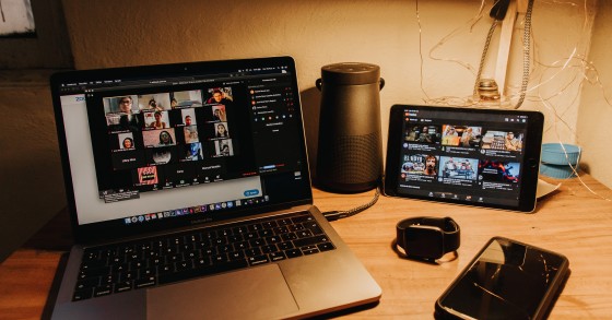 Comunicar desde casa: cuidados extra para evitar comprometer a segurança