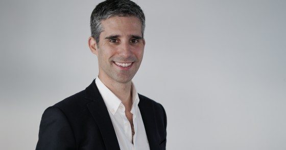 Futuro dos escritórios? Vem aí um "modelo híbrido", de teletrabalho e funcionamento "normal"