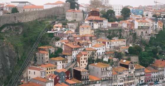 Câmara do Porto quer realojar 1.740 famílias (3.800 pessoas) até 2025 num investimento de 56 milhões
