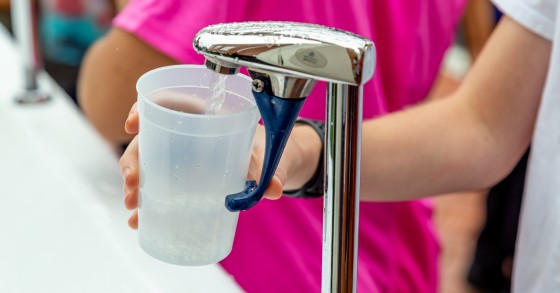 Consumo de água em casa: dicas para ajudar a reduzir a fatura