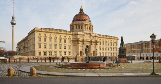 Palácio de Berlim reabre as portas e recupera o estilo barroco depois de uma reconstrução completa