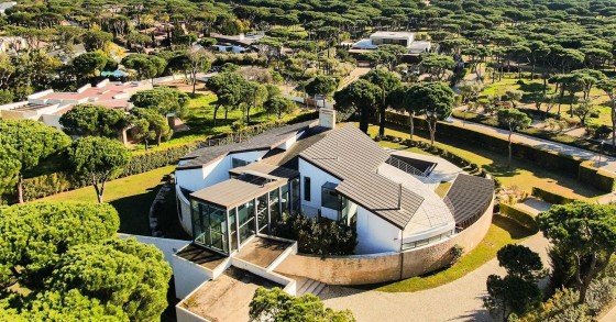 A contemporary style villa for sale in the Algarve