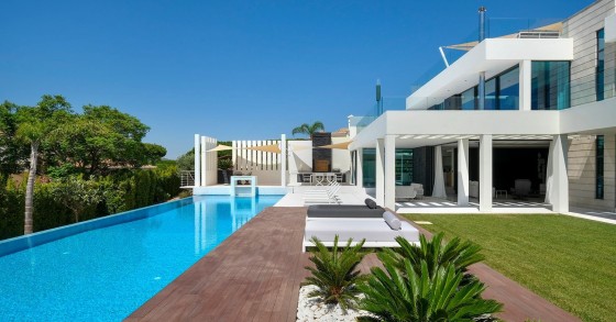 This luxury villa is for sale in the Algarve