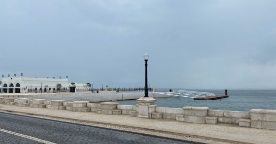 Muro das Namoradeiras reconstruído e Terreiro do Paço recupera traçado que existia há 25 anos