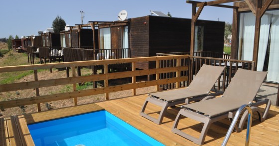 Zmar: proprietários recusam ceder casas depois do Governo decretar requisição do Eco Resort