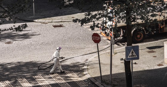 "Eternizar" moratórias de crédito "é negativo"