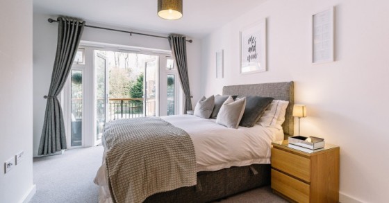 An autumnal bedroom