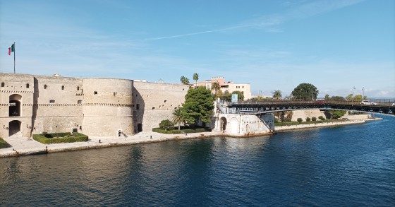 Casas por 1 euro à venda em Taranto