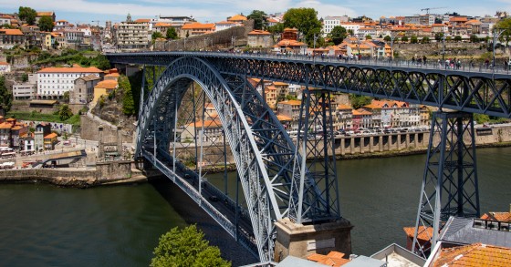 Casas novas com rendas acessíveis no Porto