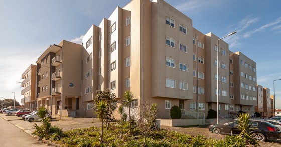 apartamentos com garagem e arrecadação