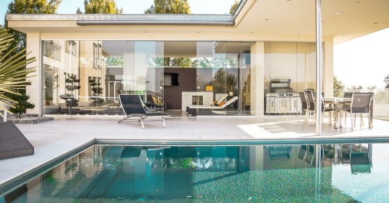 Buying property in Portugal with a pool