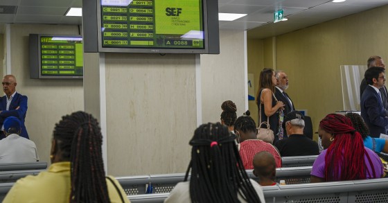 SEF emite autorizações de residência mais rápido a cidadãos da CPLP