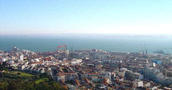 Habitação acessível em Almada