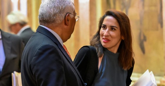 Apoios às rendas do Estado e municipais