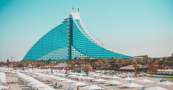 Lote de areia vendido no Dubai