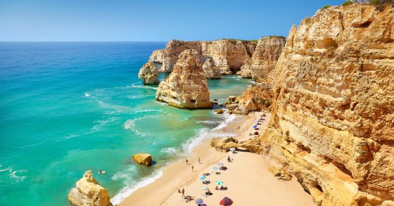 A guide to the best beaches in the Algarve