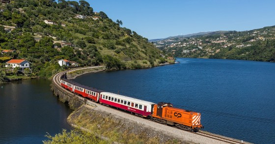 Historischer Douro-Zug