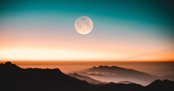 Ha terrenos à venda na Lua