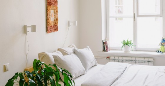 letto vicino la finestra