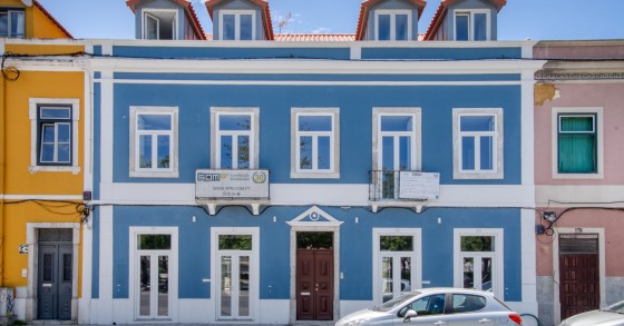 Edifício Luísa Todi 261