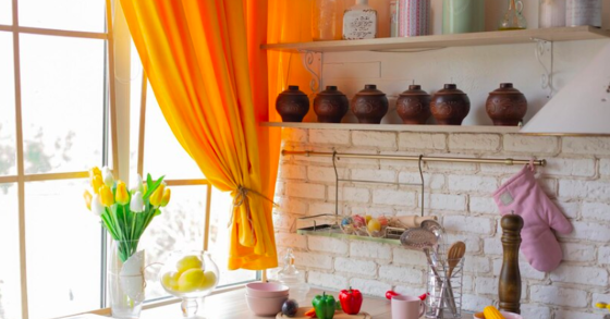 Cortinas de cozinha: como escolher as melhores para todas as janelas?