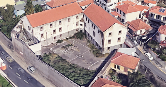 Prisão no Funchal à venda