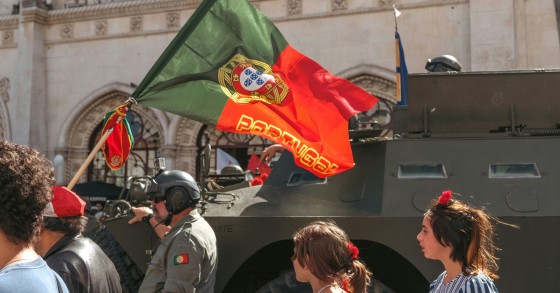 25 de abril 