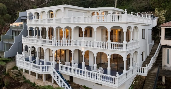 "Wedding Cake House"