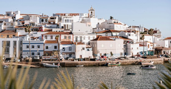 prédios no Algarve