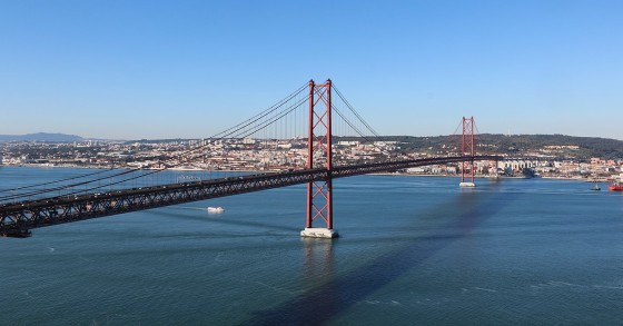 Ponte 25 de Abril