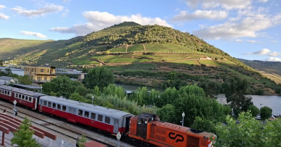 Train Douro Portugal