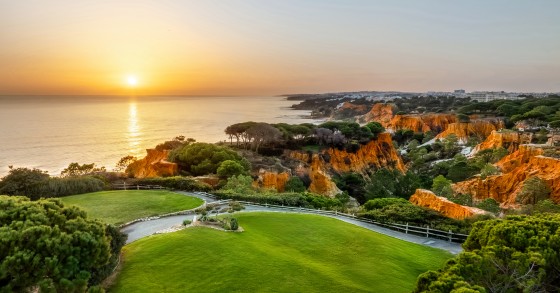 Pine Cliffs Resort