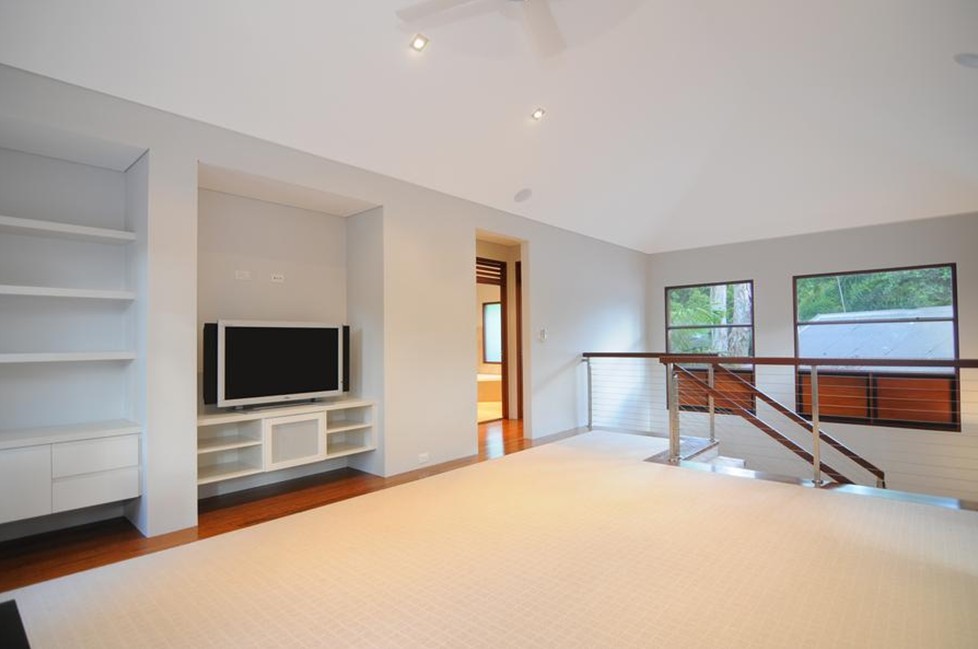 Costa recusa razões para alarmismo sobre créditos habitação