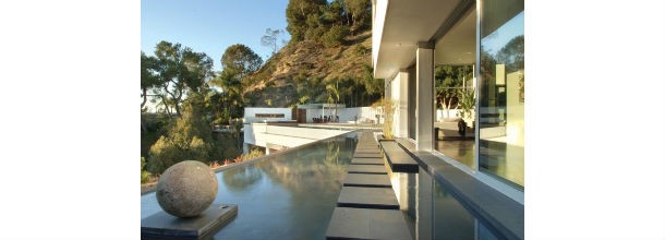 Como planear as férias de verão e fazer reservas no Google? Explicamos