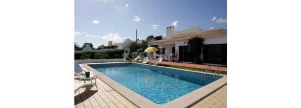 casas de fim-de-semana: vivenda com piscina perto da praia