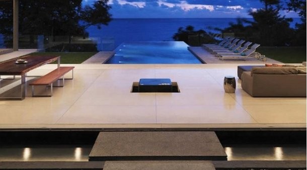 vista para o mar a partir da sala casas de sonho: “villa” com piscina de horizonte infinito para o mar de kamala beach (tailândia)