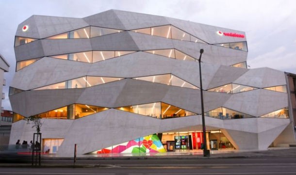 o edifício vodafone, no porto, foi o grande vencedor dos "óscares do imobiliário" edifício vodafone vence "óscares do imobiliário"