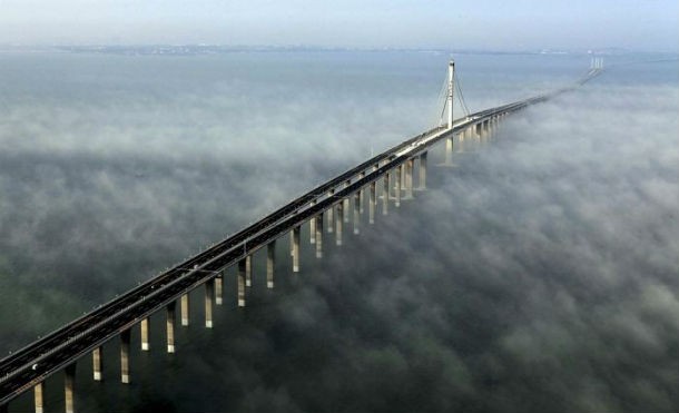 a maior ponte do mundo tem quase 42 quilómetros (fotos)