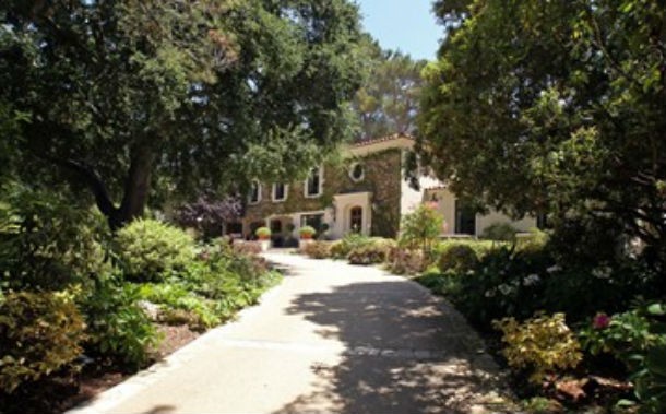 casas de famosos: estrelas de hollywood que venderam ou compraram casa apesar da crise (fotos)