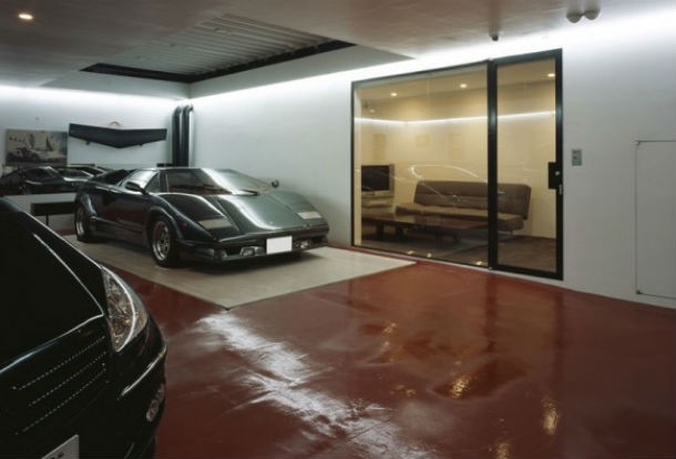 cars-in-home-lamborghini1_0