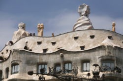 casa_mila_portada