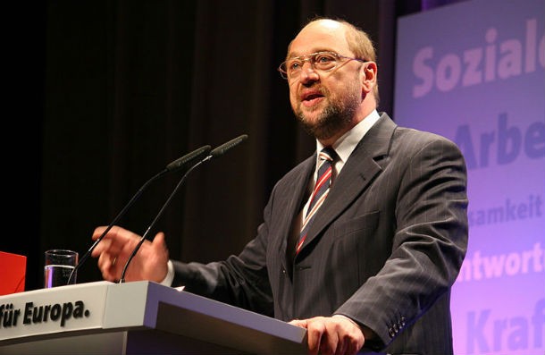 schulz defende que investimento angolano levará portugal ao declínio