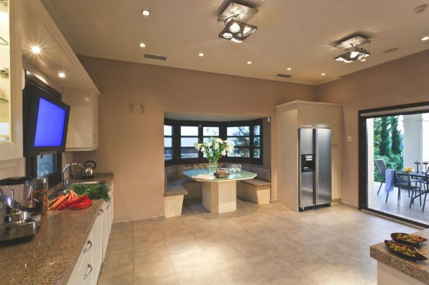 Contemporary-Spanish-Villa-Marbella-03